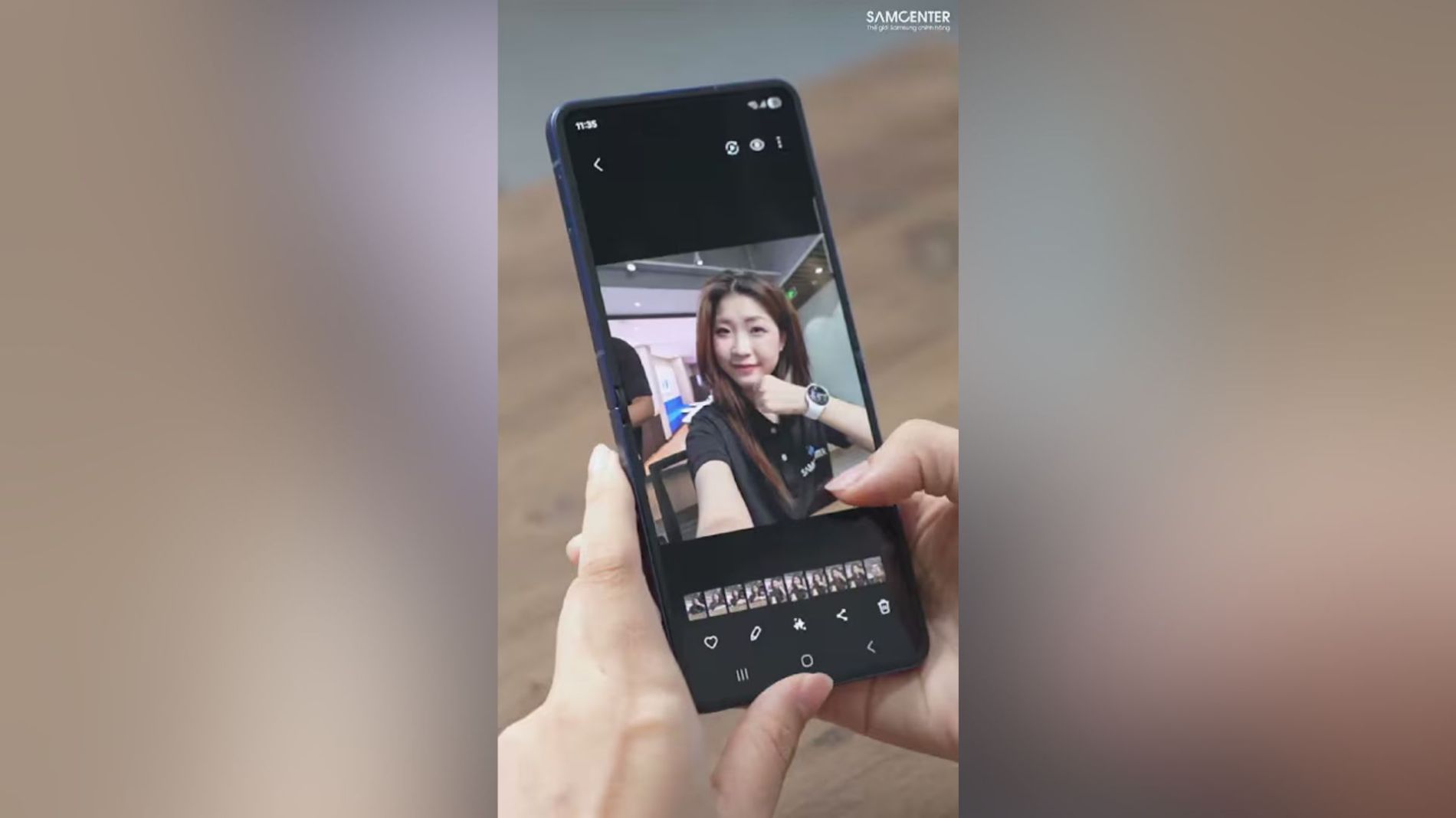 Hình ảnh cho danh mục Unbox Galaxy Z Flip 7 – Nhỏ gọn, thời trang, mạnh mẽ!